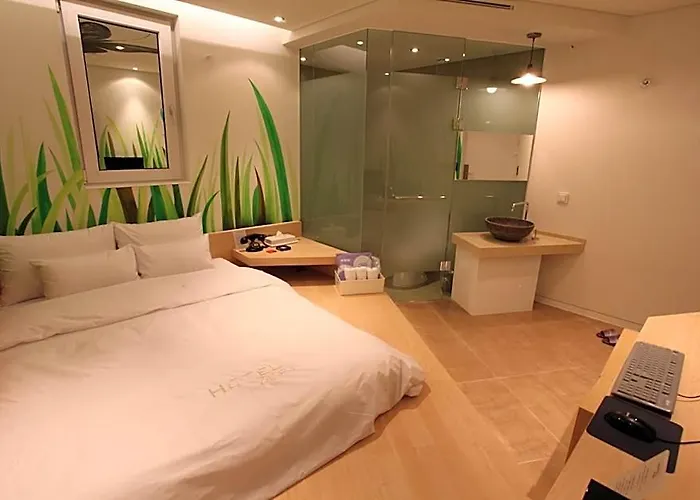 Hotel Pop3 Jongno 2*
